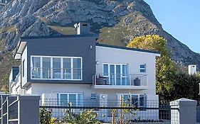 Whale Coast Ocean Villa